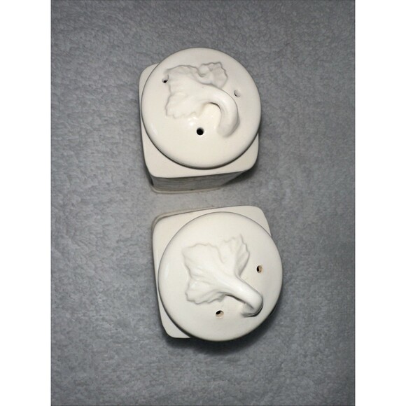 Ivy Ceramic Salt And Pepper Shaker Set Made In Japan - Picture 5 of 8